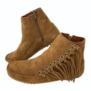 Minnetonka womens Size 5 Dusty Brown Willow Ankle Boots w Side Fringe NEW